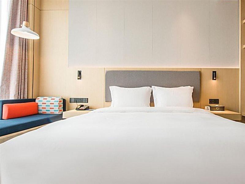 Holiday Inn Express Shenzhen Nanshan, An Ihg Hotel Exterior photo